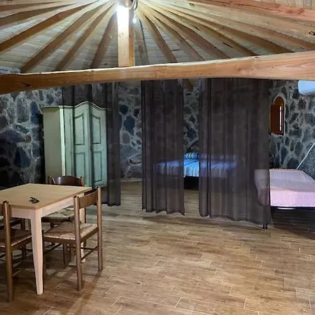 Affittasardegna-domu Sarda Сasa de vacaciones Orosei